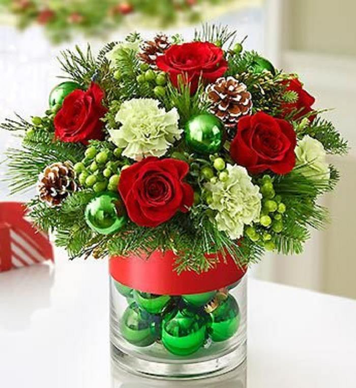 festive holiday vase